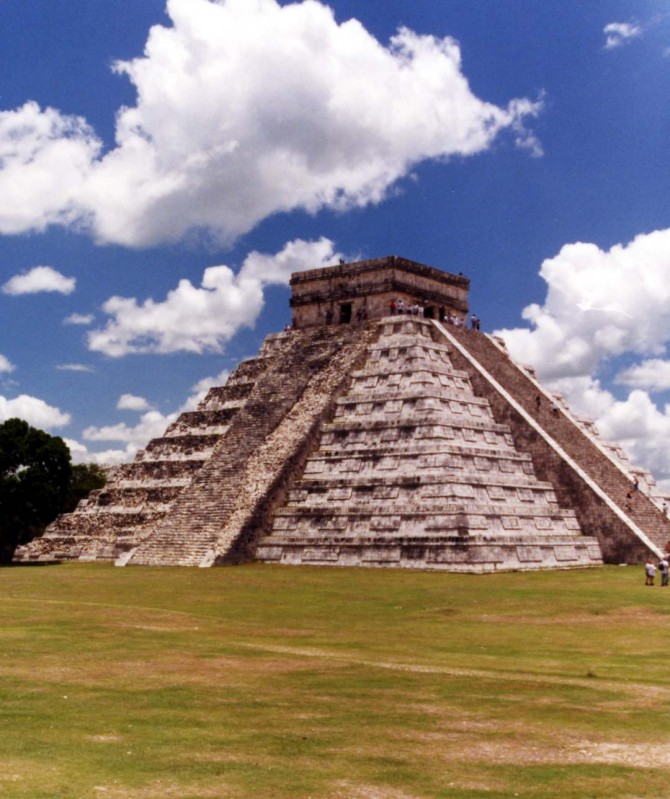El Castillo